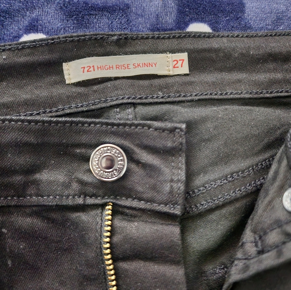 Levis high rise skinny
